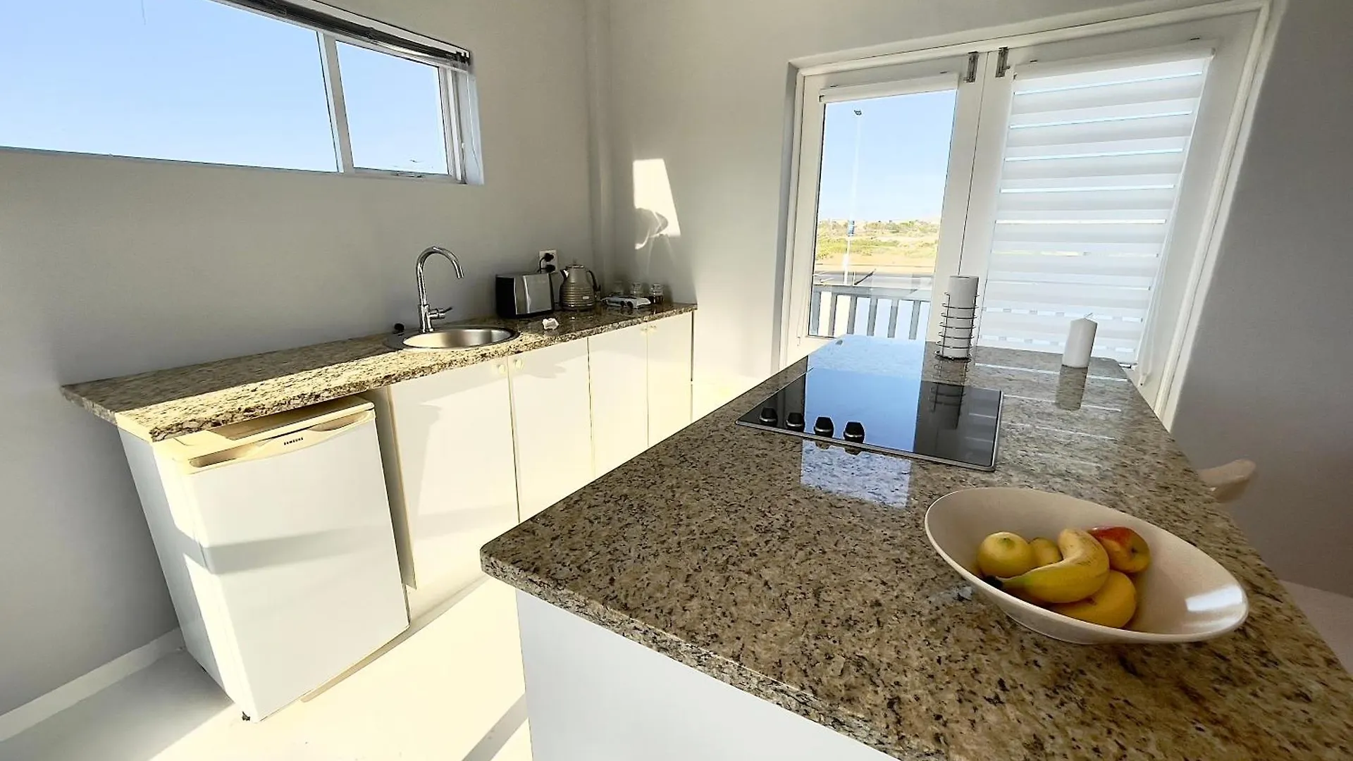 Apartment Spacious Park Island Studio At The Lake Cape Town South Africa